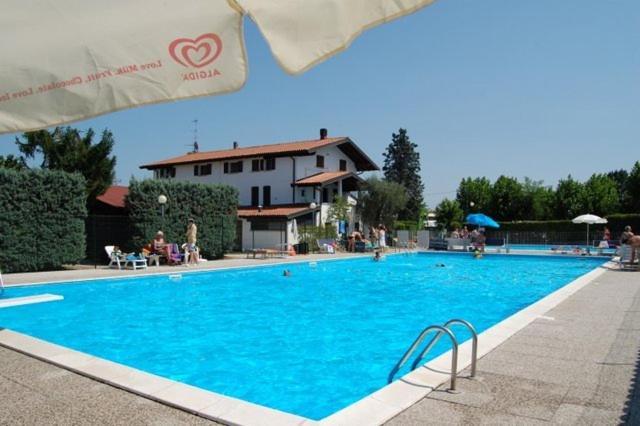 Campeggio Trevisago Iris Park Moniga del Garda Room photo
